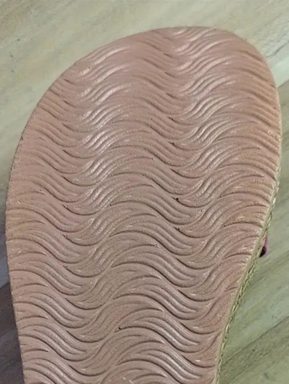 NEW! Sandy Color Platform Wedge Sandals Sz 6.5 - Picture 3 of 3